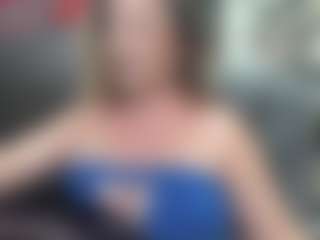 newlisa2018's Live Sex Cam Show