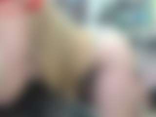newlisa2018's Live Sex Cam Show