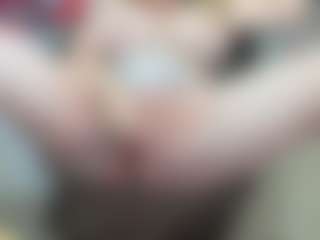 newlisa2018's Live Sex Cam Show