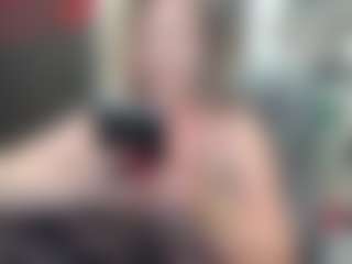 newlisa2018's Live Sex Cam Show
