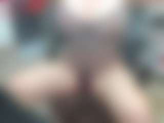 newlisa2018's Live Sex Cam Show