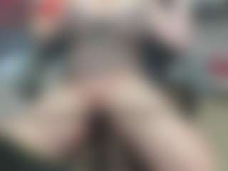 newlisa2018's Live Sex Cam Show