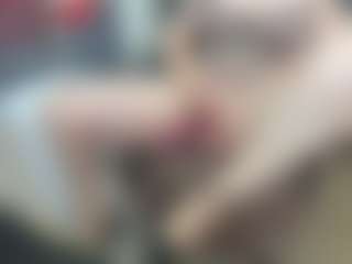 newlisa2018's Live Sex Cam Show