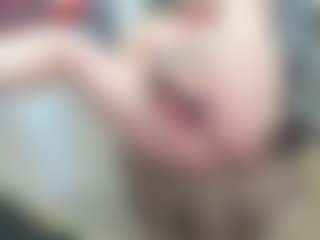 newlisa2018's Live Sex Cam Show