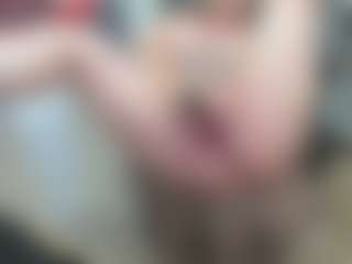 newlisa2018's Live Sex Cam Show