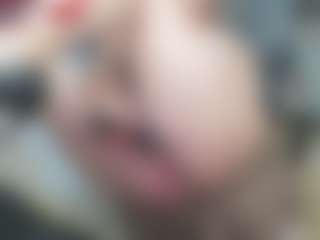 newlisa2018's Live Sex Cam Show