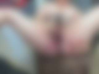 newlisa2018's Live Sex Cam Show