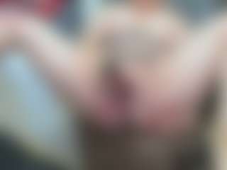 newlisa2018's Live Sex Cam Show