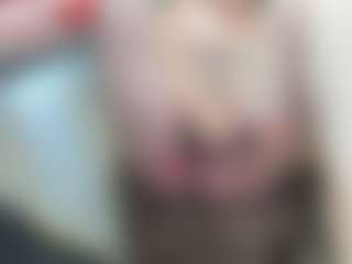 newlisa2018's Live Sex Cam Show