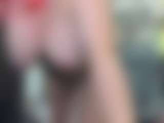 newlisa2018's Live Sex Cam Show
