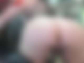 newlisa2018's Live Sex Cam Show