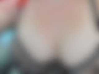 newlisa2018's Live Sex Cam Show
