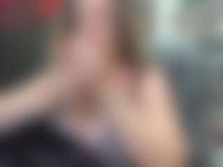 newlisa2018's Live Sex Cam Show
