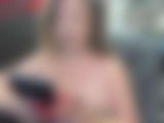 newlisa2018's Live Sex Cam Show