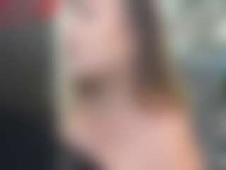 newlisa2018's Live Sex Cam Show