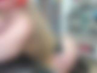 newlisa2018's Live Sex Cam Show