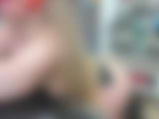 newlisa2018's Live Sex Cam Show