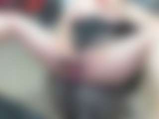 Live cam show with newlisa2018 - Blonde Hair on Soda Cam