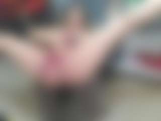 newlisa2018's Live Sex Cam Show