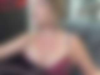 newlisa2018's Live Sex Cam Show