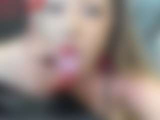 newlisa2018's Live Sex Cam Show