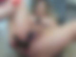 newlisa2018's Live Sex Cam Show