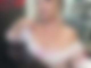 newlisa2018's Live Sex Cam Show