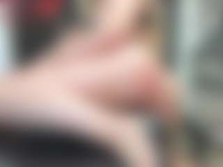newlisa2018's Live Sex Cam Show