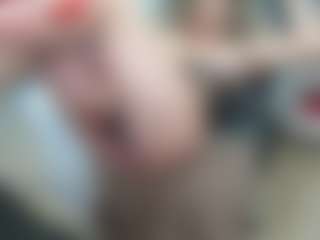 newlisa2018's Live Sex Cam Show