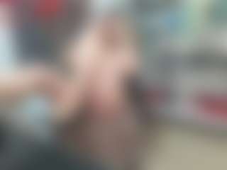 newlisa2018's Live Sex Cam Show