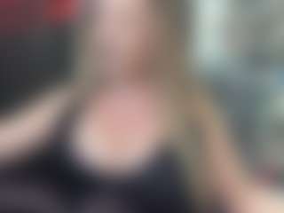 newlisa2018's Live Sex Cam Show