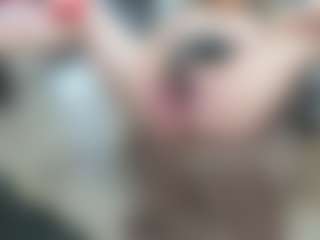 newlisa2018's Live Sex Cam Show