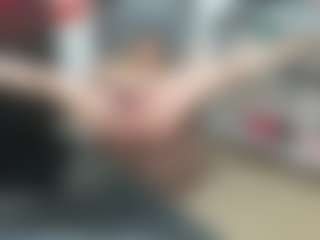 newlisa2018's Live Sex Cam Show