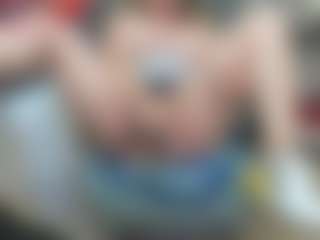 newlisa2018's Live Sex Cam Show