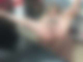 newlisa2018's Live Sex Cam Show