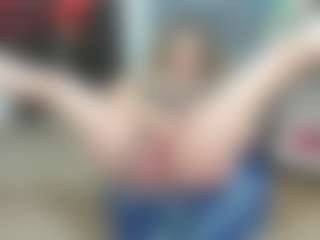 newlisa2018's Live Sex Cam Show