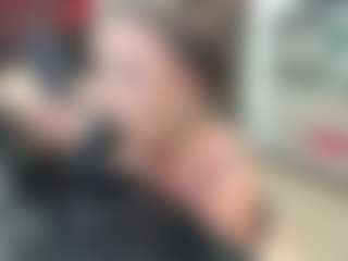 newlisa2018's Live Sex Cam Show
