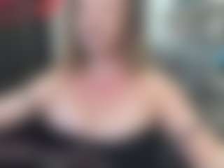 newlisa2018's Live Sex Cam Show