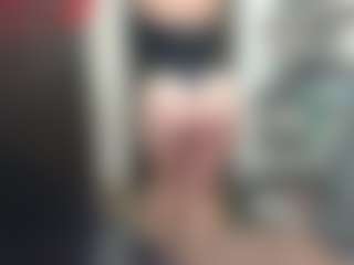 newlisa2018's Live Sex Cam Show