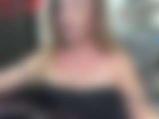 newlisa2018's Live Sex Cam Show