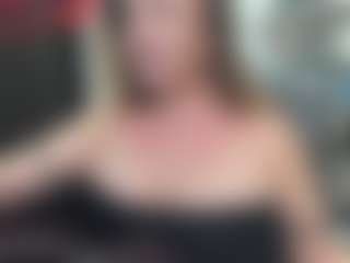 newlisa2018's Live Sex Cam Show