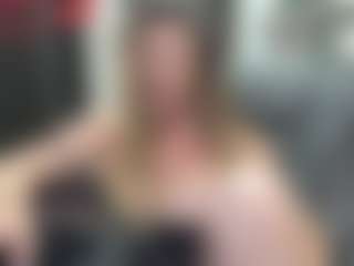 newlisa2018's Live Sex Cam Show