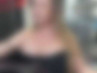 newlisa2018's Live Sex Cam Show