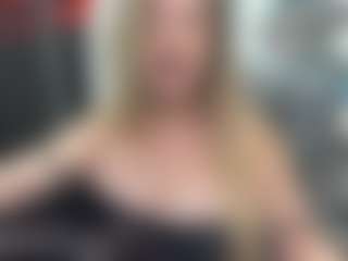 newlisa2018's Live Sex Cam Show