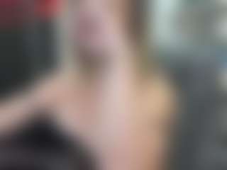 newlisa2018's Live Sex Cam Show