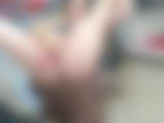 newlisa2018's Live Sex Cam Show