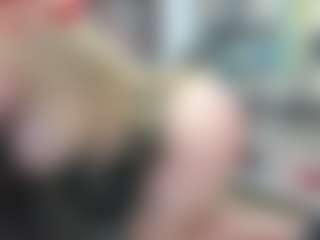 newlisa2018's Live Sex Cam Show