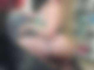 newlisa2018's Live Sex Cam Show
