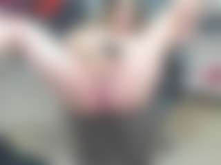 newlisa2018's Live Sex Cam Show