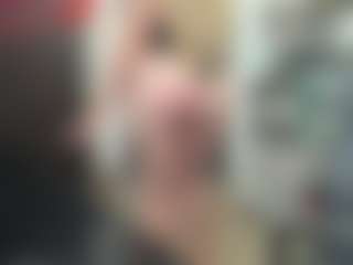 newlisa2018 MILF webcam performer live streaming
